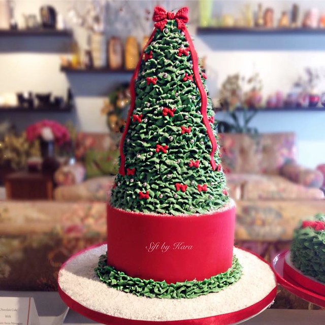 Christmas Cake from Sift by kara
