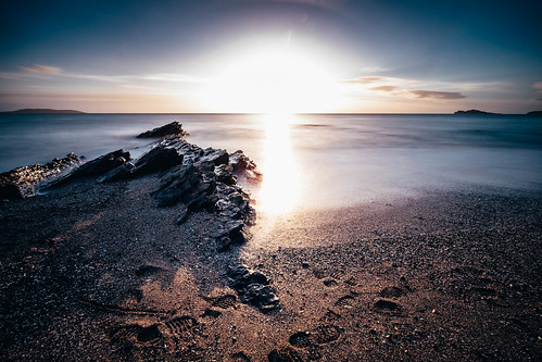 goldenhour beach landscape ireland nature dawn longexpsoure waves sunrise portmarnock seaside sea malahide countydublin ie