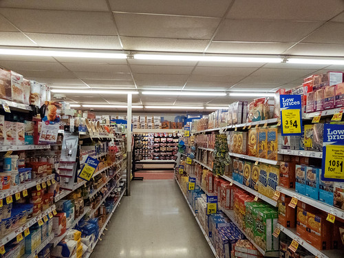 ohio usa retail america vintage us interior supermarket oh grocery stores kroger 2015 wellston