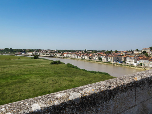 bridge france cycling tour camino cycle charente 2015 tonnaycharente chemindesaintjaquesdecompostelle