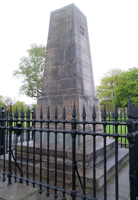 Dumbarton War Memorial from Side