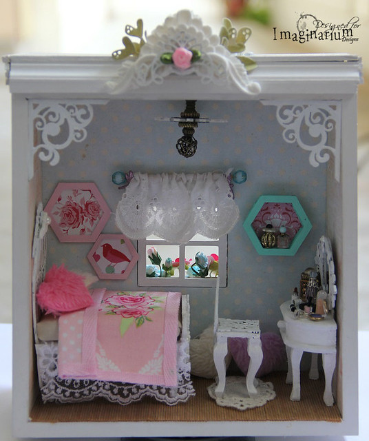 "Shabby Chic Bedroom" Miniature