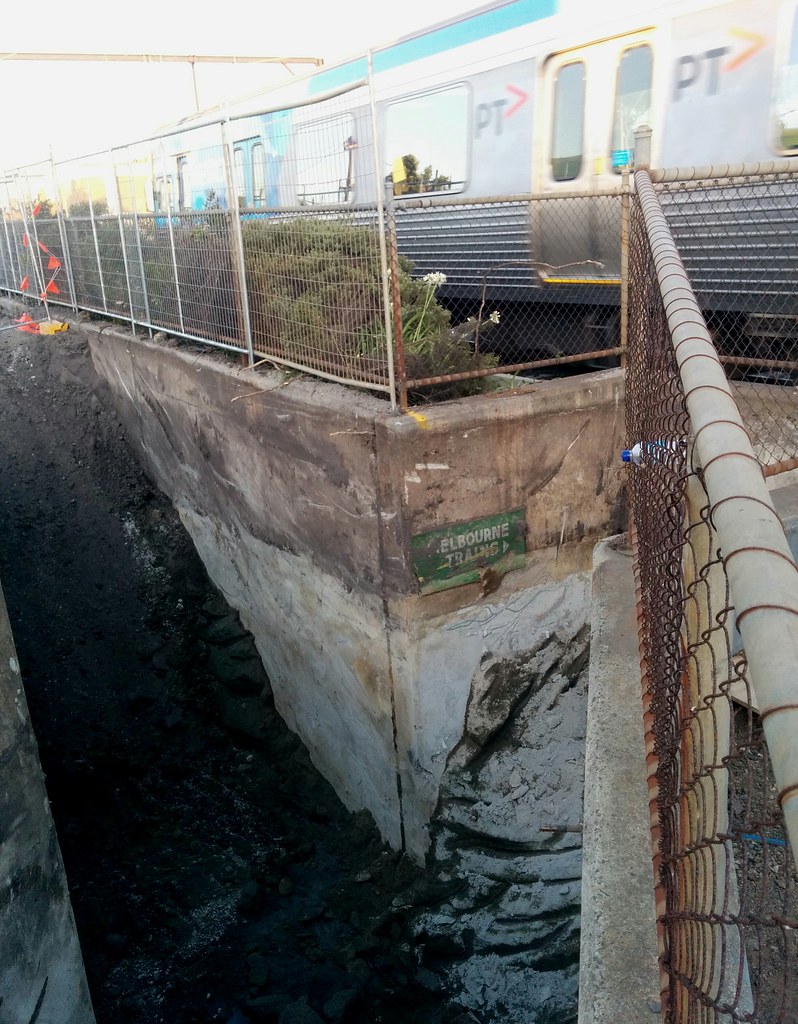 Bentleigh station: old underpass uncovered