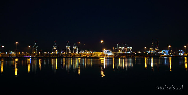 El Puerto de Algeciras de noche