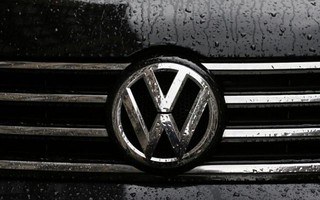 La Holding Volkswagen a picco sui mercati
