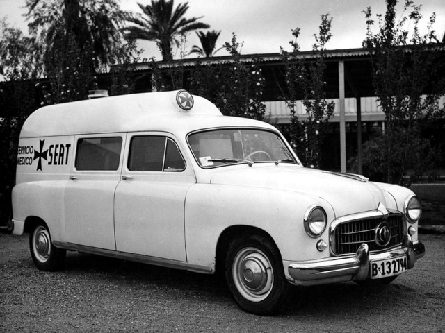 Карета скорой помощи SEAT 1400 Ambulancia