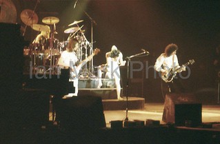 Queen live @ Calgary - 1977