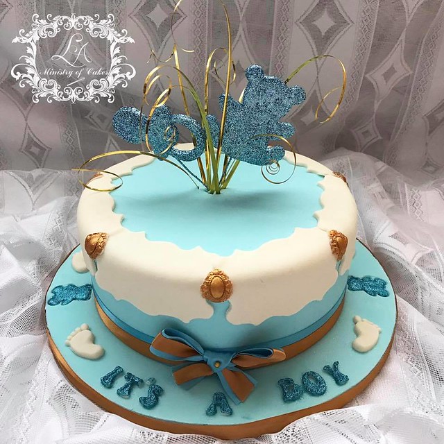 Cake by Lizzy Azu MOCakes