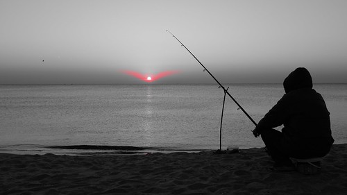beach sunrise fishing fisherman rod fujifilm angling monocrom sooc