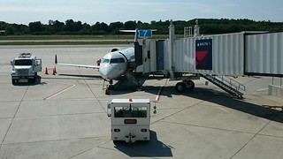 DL4957 to DTW