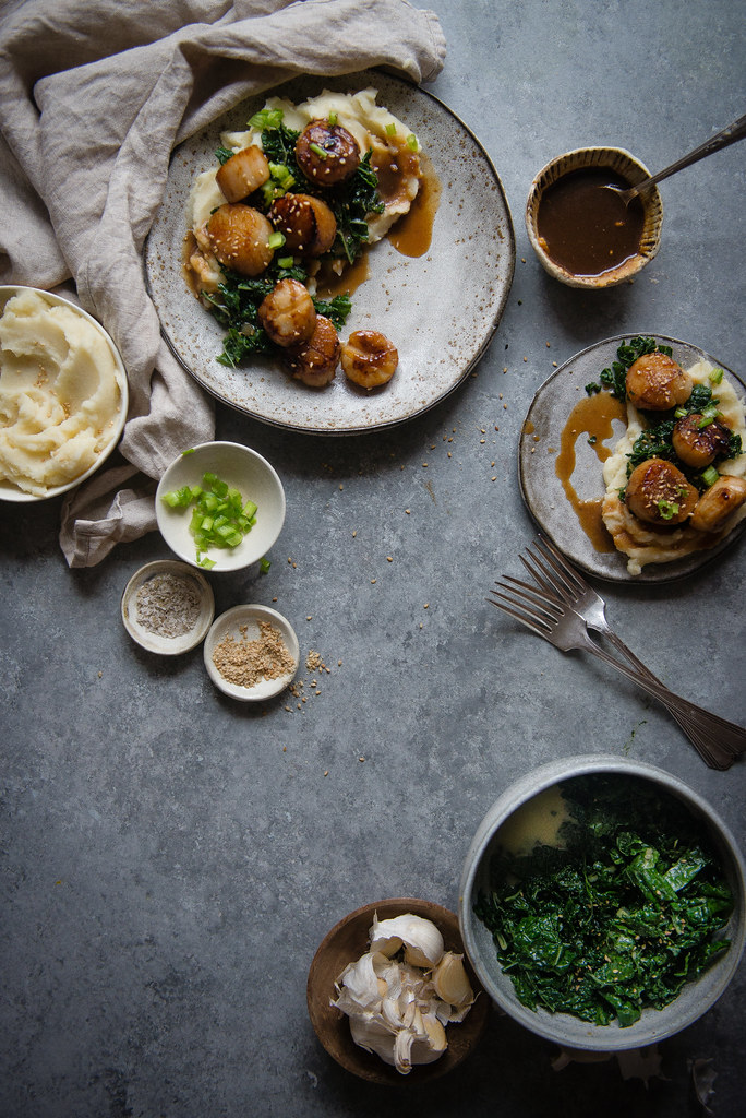 miso-glazed scallops | two red bowls