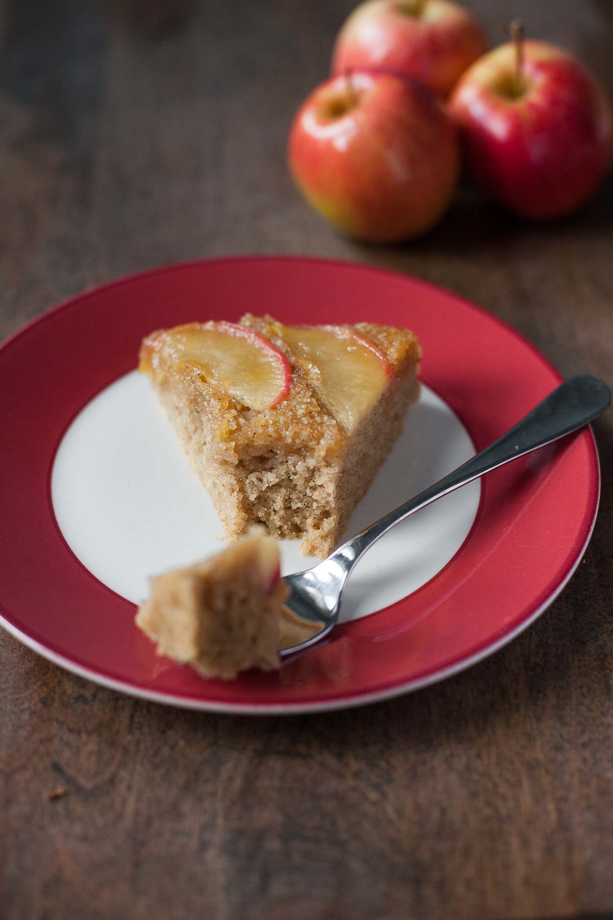 Apple Honey Upside-Down Cake (Dairy free, Paleo) | acalculatedwhisk.com