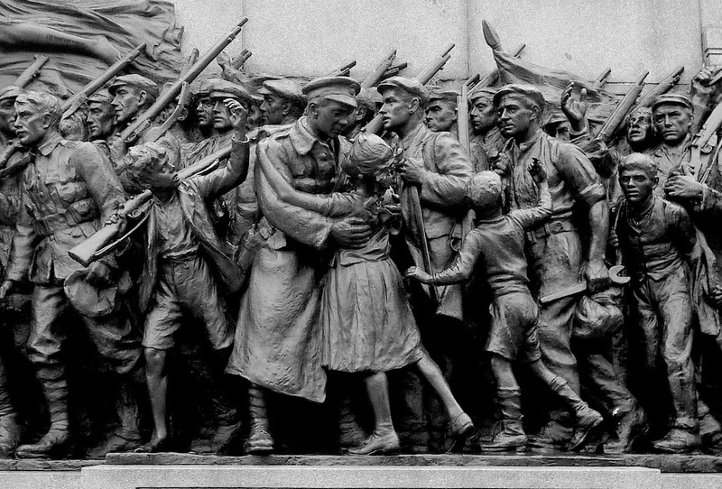 'The Response', World War I Memorial, Barras Bridge