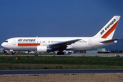 Air Europa B767-204/ER EC-GHM BCN 15/08/1997