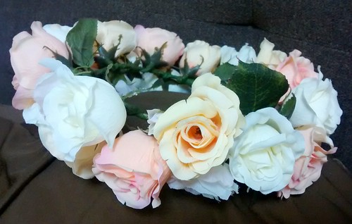 カラードレス用の花冠を手作りしました 気になるブログ