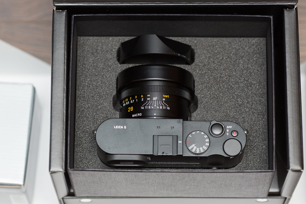It is up to YQU 等了三個半月的Leica Q(Typ116)開箱