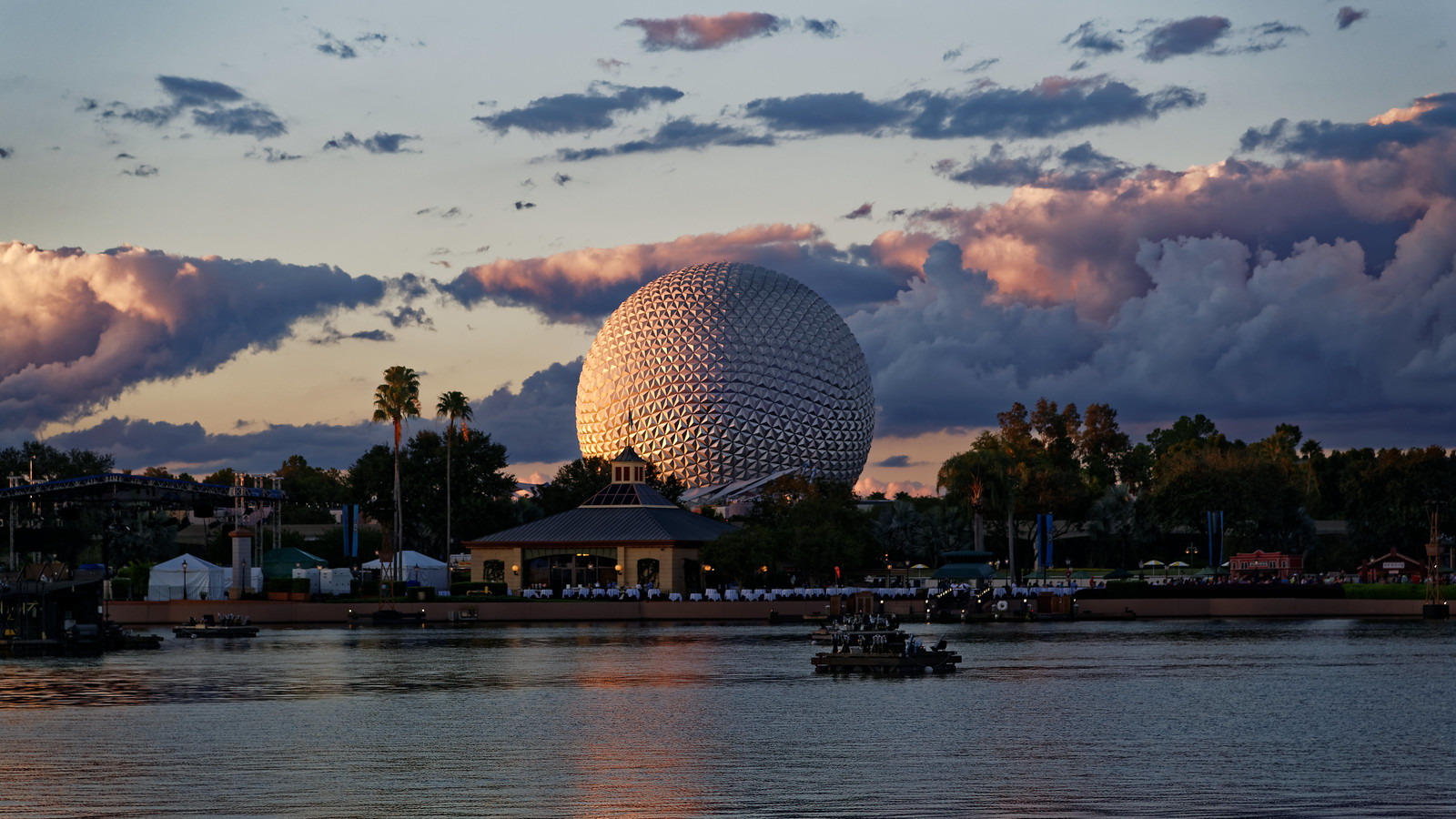 Golden Hour at Epcot