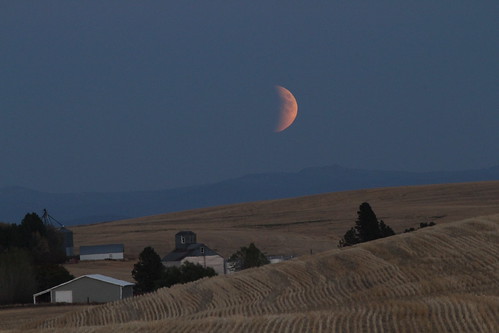 moon field landscape eclipse washington spokane outdoor lunar palouse