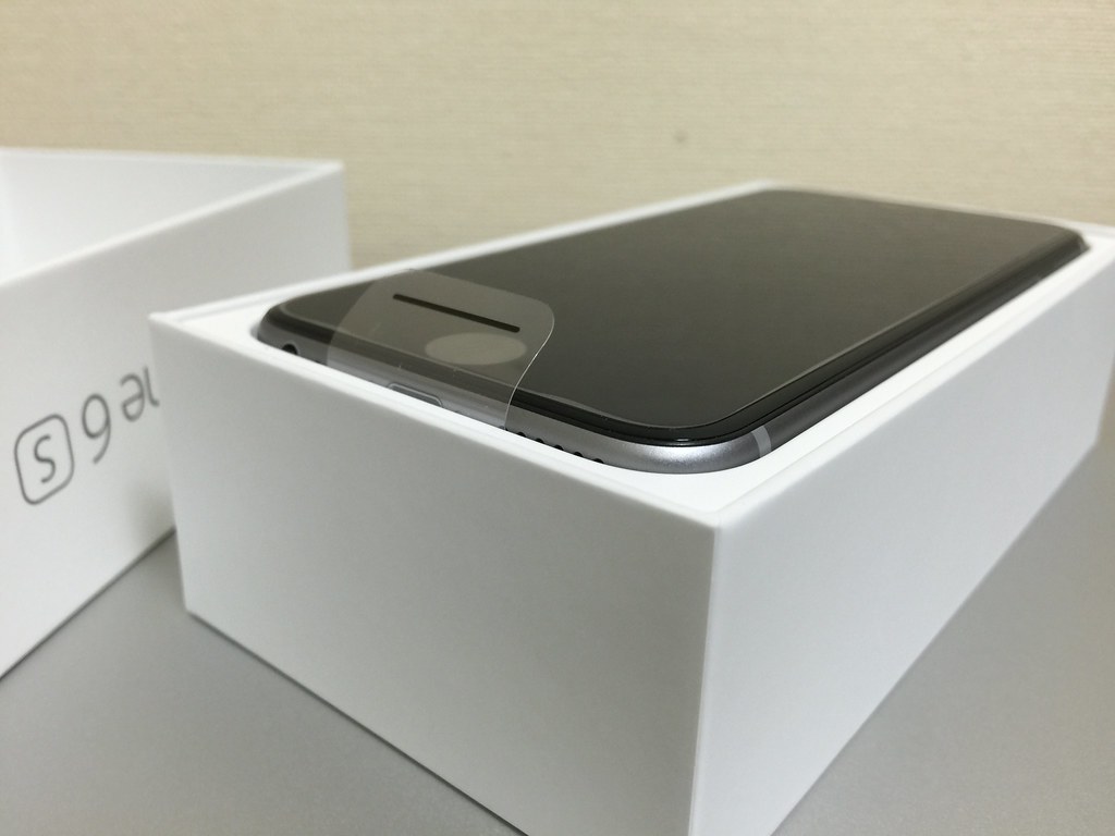iPhone 6s Unboxing
