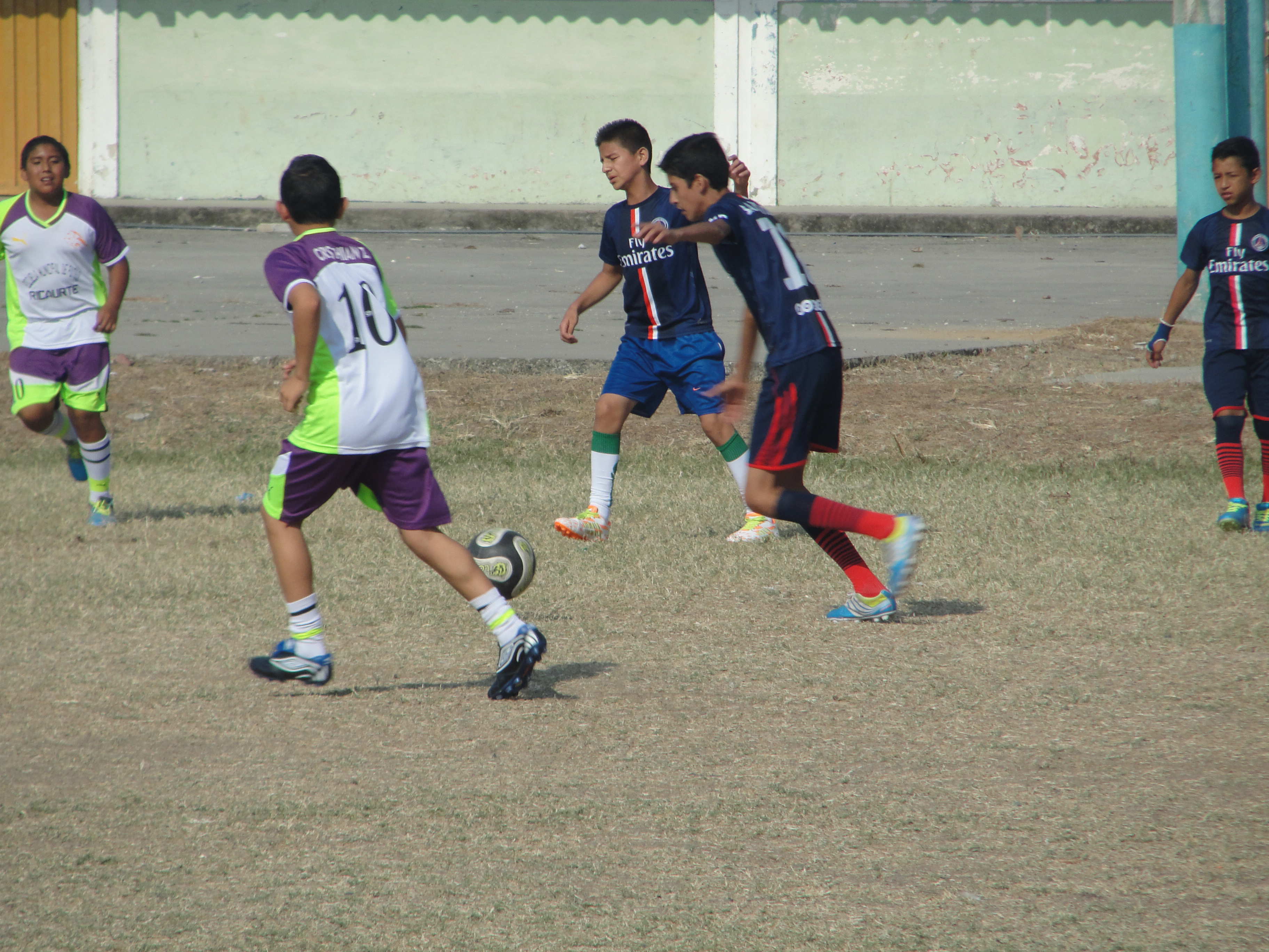 Fútbol infanto juvenil