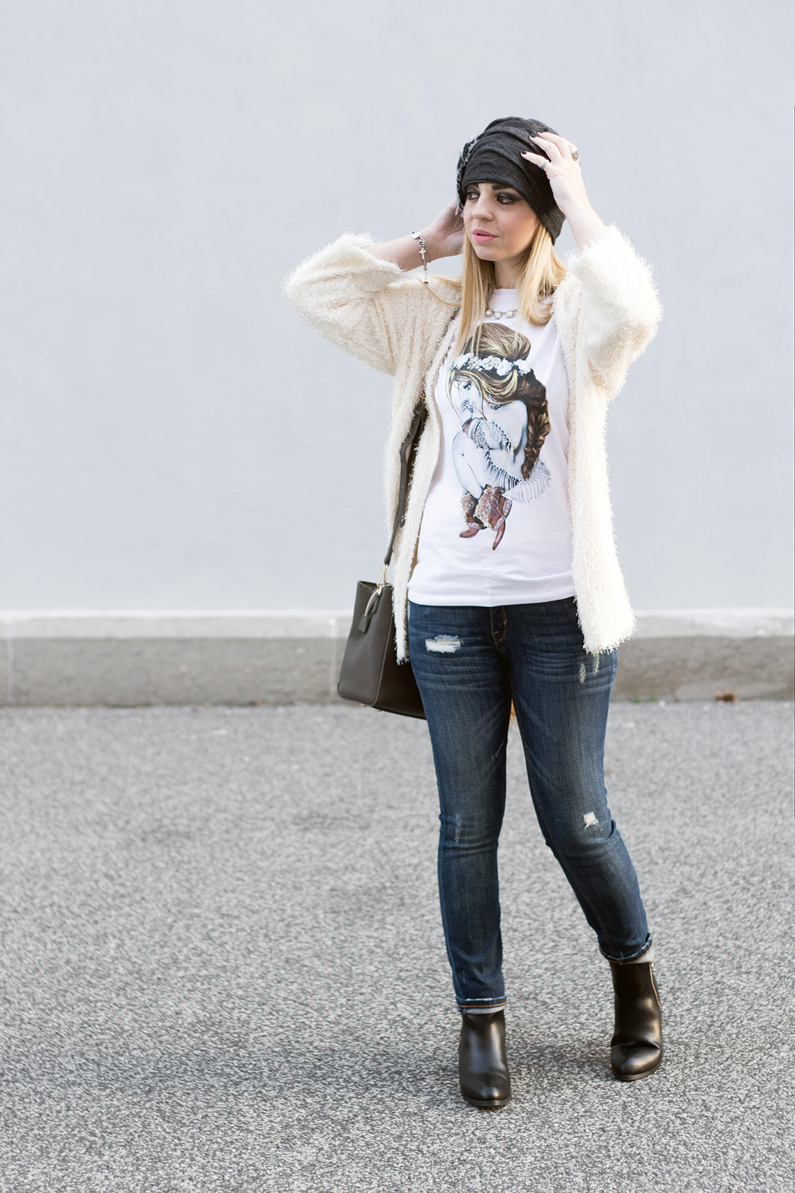 t-shirt in inverno dressing&toppings