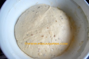 Dominos Garlic Bread Recipe Without Oven -  - Leave it for 2 hours for the dough to raisen
