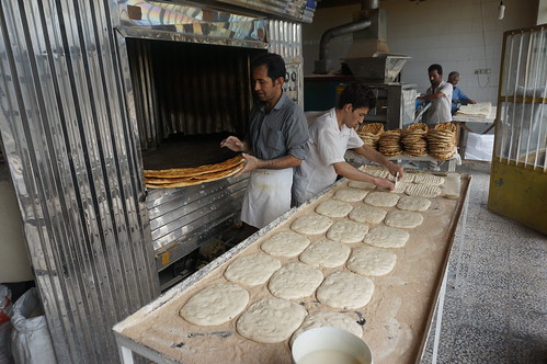 bread iran bakery rineh iranianbakery rinehvillage