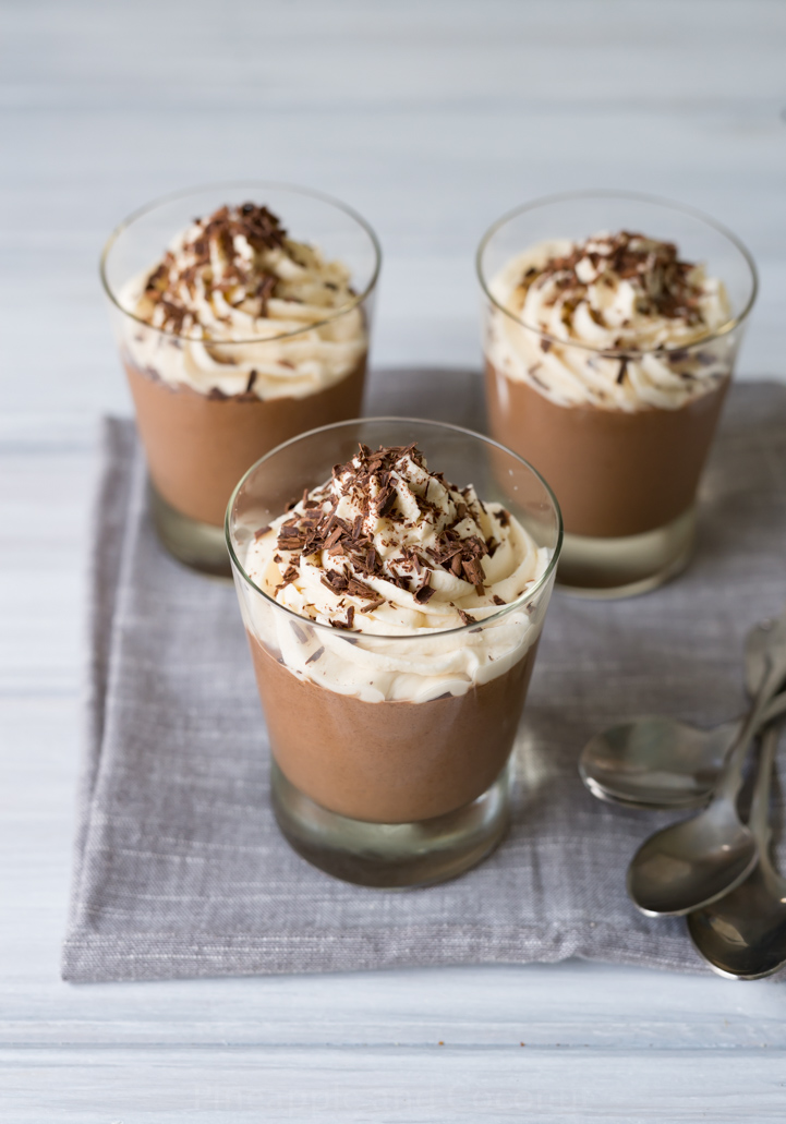 Easy Blender Kahlua and Cream Chocolate Mousse www.pineappleandcoconut.com