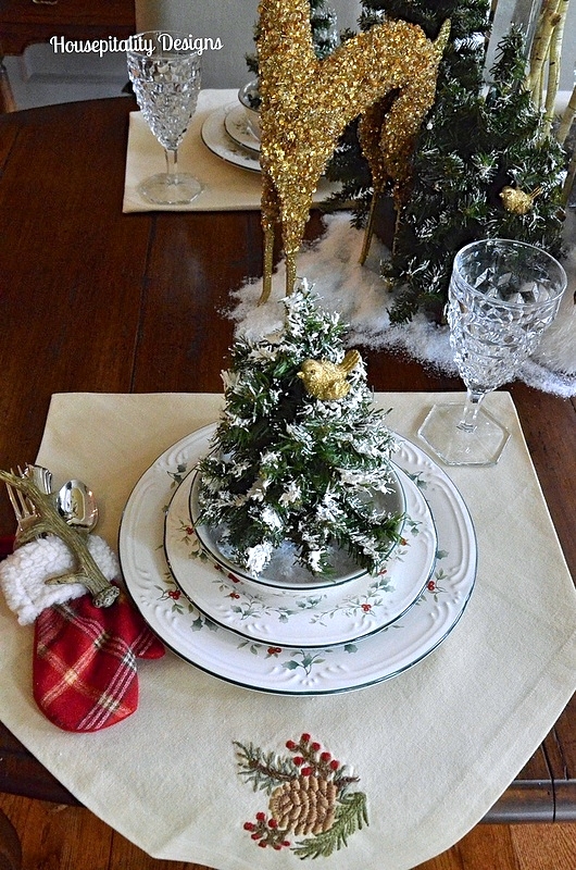 Christmas Tablescape - Housepitality Designs