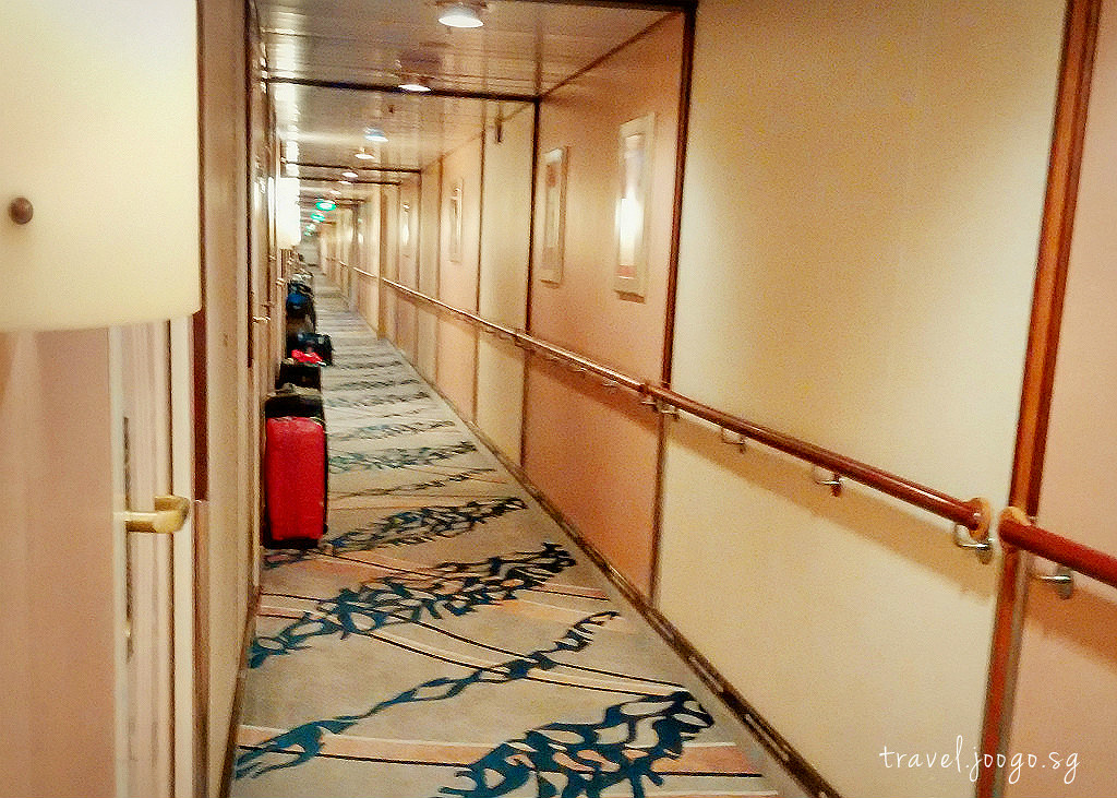 Mariner of the Seas (Room) 8 - travel.joogo.sg