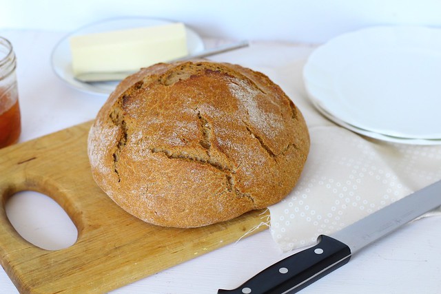 No Knead Bread - Jo Cooks