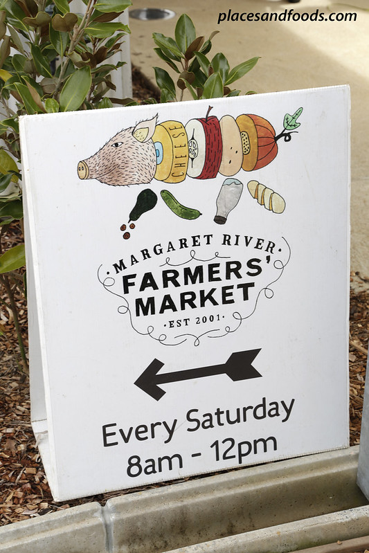 margaret river farmers market sign