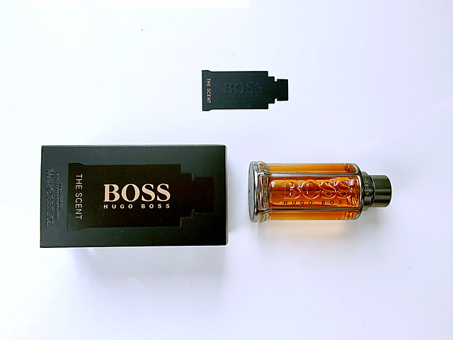 Hugo boss the scent & boss woman runway edition