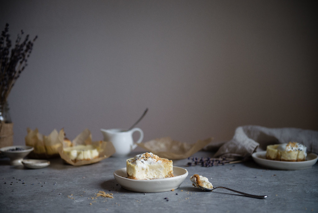 lavender goat cheese cheesecakes | two red bowls