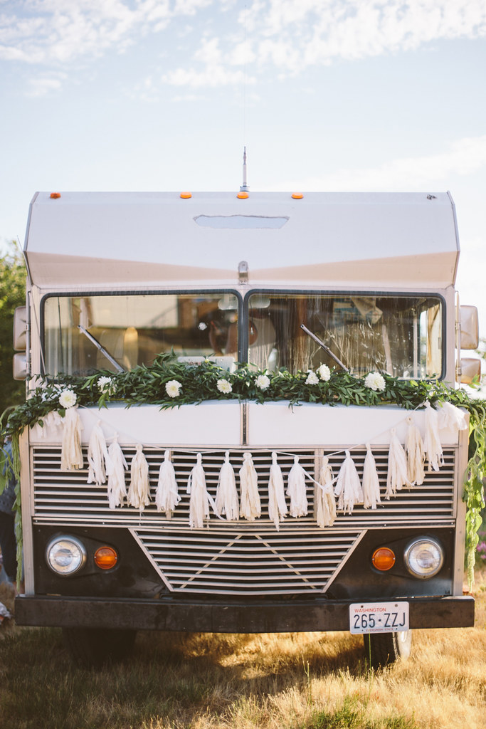 Vintage RV Elopement, Eclectic Wanderlust Wedding