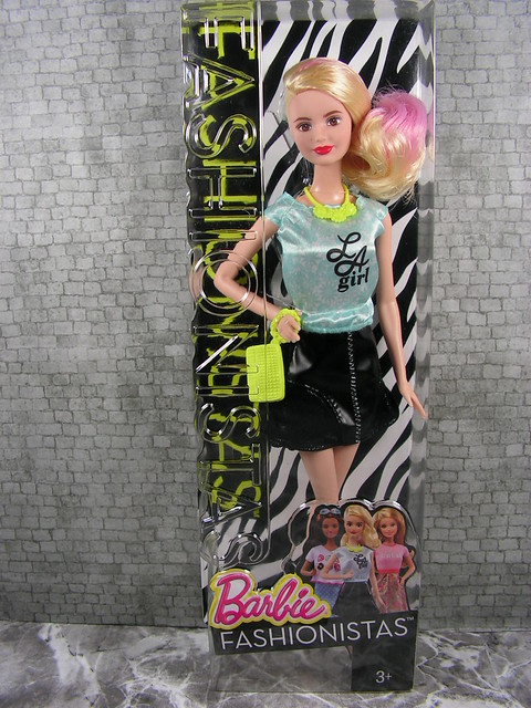 2014 Barbie Fashionistas CJY43 (3)