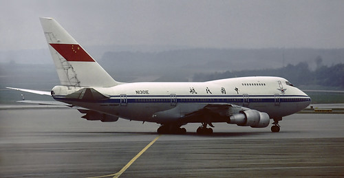 china shortbody boeing b747sp n1301e caac thecivilaviationadministrationofchina zurich kloten switzerland aircraft jet jetairliner airliner 1986