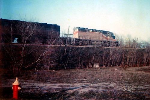 locomotive oconomowoc bicentennial emd sd402 themilwaukeeroad electromotivedivision lacrossedivision 1776americasbicentennial1976 milwaukeeroad156