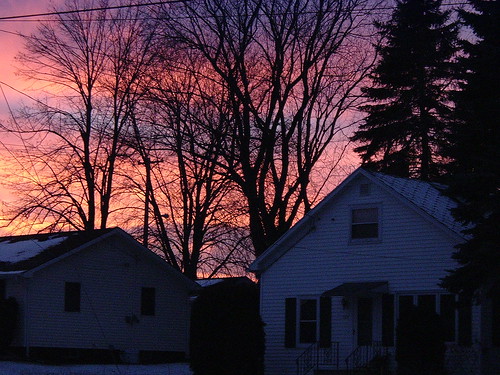 trees houses winter sunset house snow tree nature wisconsin colorful natural wi marshfield woodcounty sunsetcolors centralwisconsin resedential