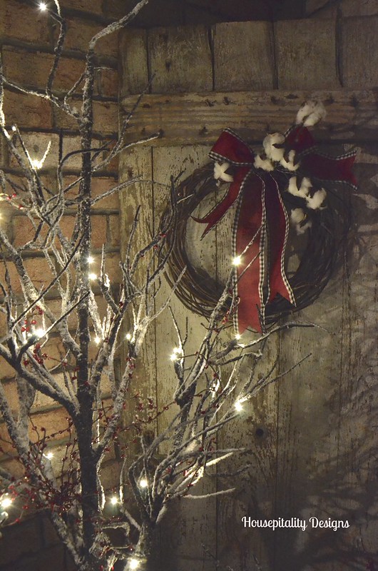 Christmas 2015 Front Porch/Vintage door - Housepitality Designs