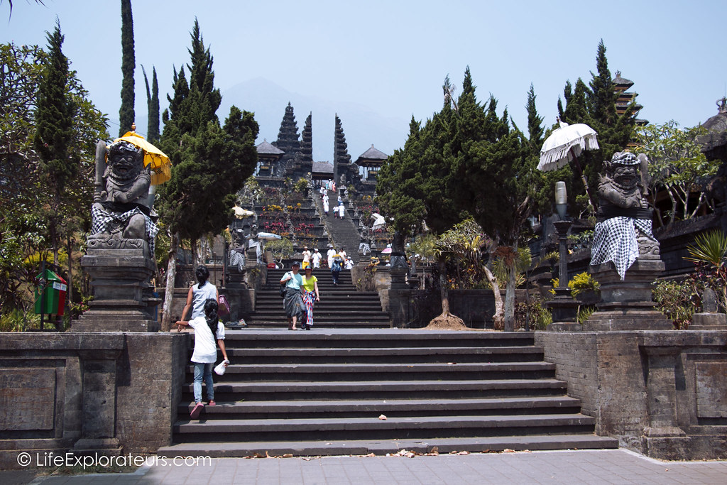 Besakih-temple-Bali