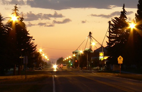sunset evening streetlight mainstreet idaho ashton smalltown