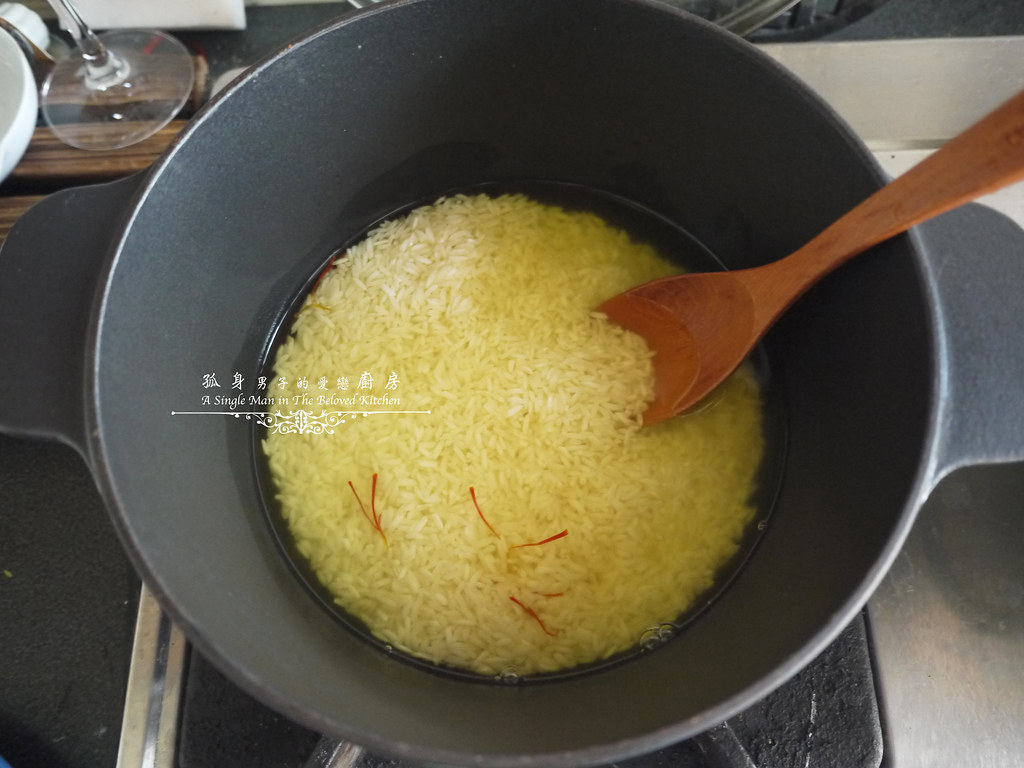 孤身廚房-蕃茄橄欖燴雞肉佐番紅花香米28