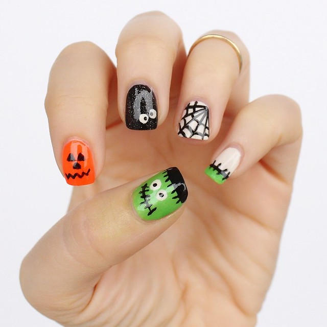 Crazy Halloween Nails | Manicure Spiderweb Nail Art Spiders 
