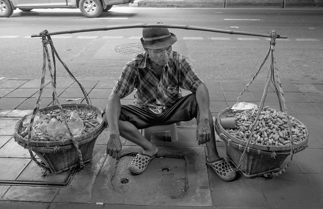 Peanut salesman, Bangkok