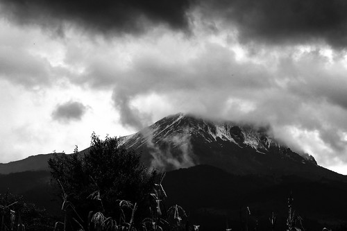 blackandwhite mountain snow blancoynegro nature mexico cloudy foggy montaña puebla monocrome malintzin maliche