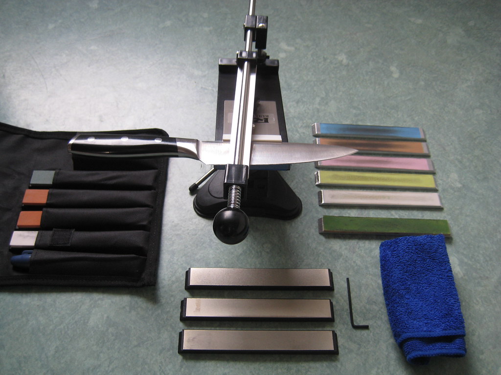 Edge Pro Apex Knife Sharpening System, Kit #4 - Canada