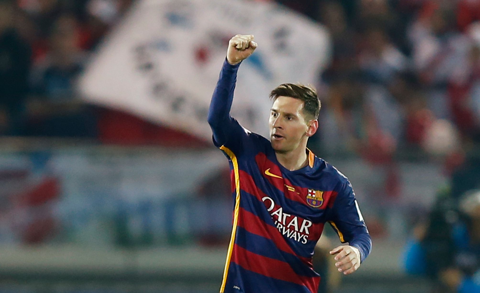 151220_ARG_River_Plate_v_ESP_Barcelona_0_3_Lionel_Messi_celebrates_first