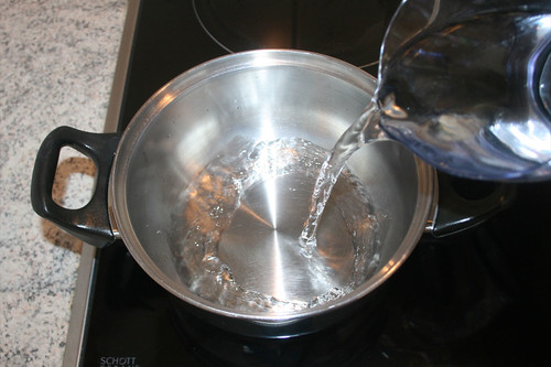 14 - Wasser aufsetzen / Bring water to a boil