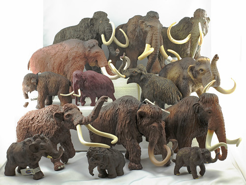 Deinotherium / Steppe Mammoth ( 1:40 ), Collecta / Eofauna, RobinGoodfellow_(m)